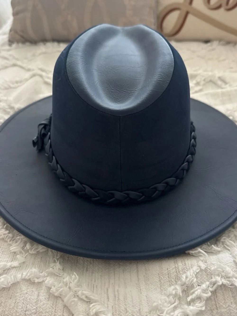 Dark blue braided brim